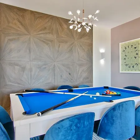 Bedland Байи-Роменвилье